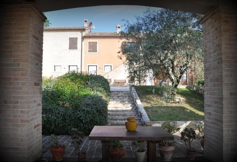 فندق Rustico Del Conero