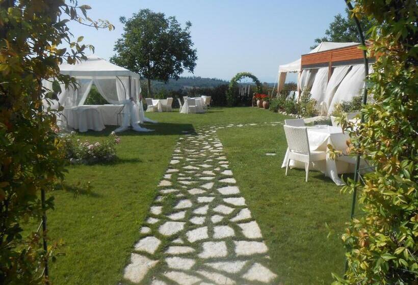 فندق Taverna Di Bibbiano