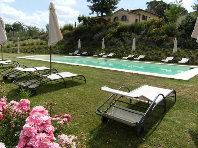 فندق Taverna Di Bibbiano