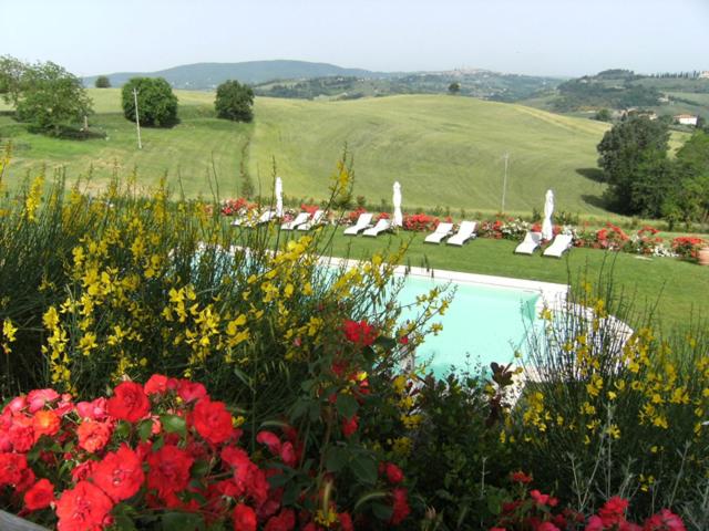 فندق Taverna Di Bibbiano