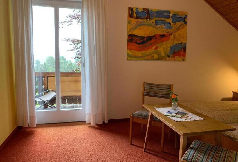 בית מלון כפרי Wiesenhof