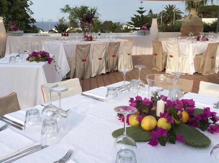 Il Gabbiano Relais In Stromboli