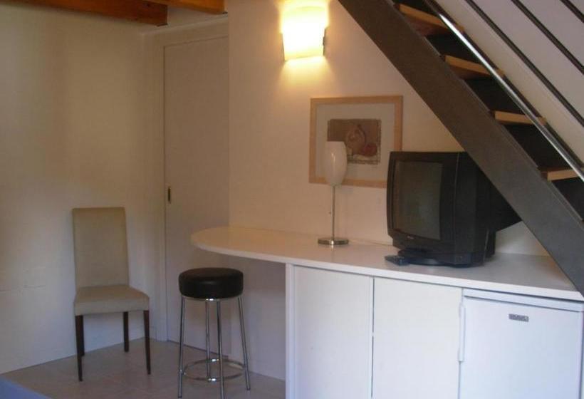 Пансион Andrea S Rooms