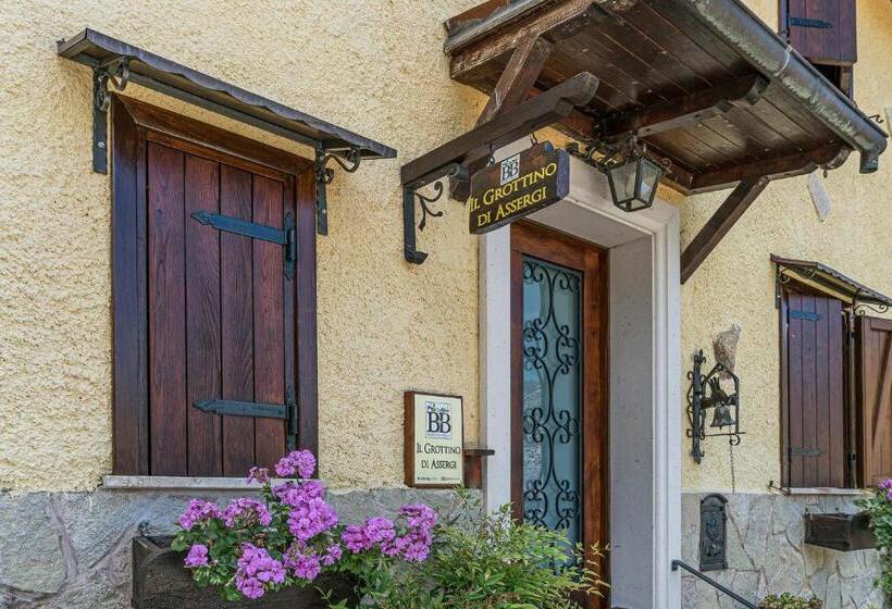 펜션 B&b Il Grottino Di Assergi