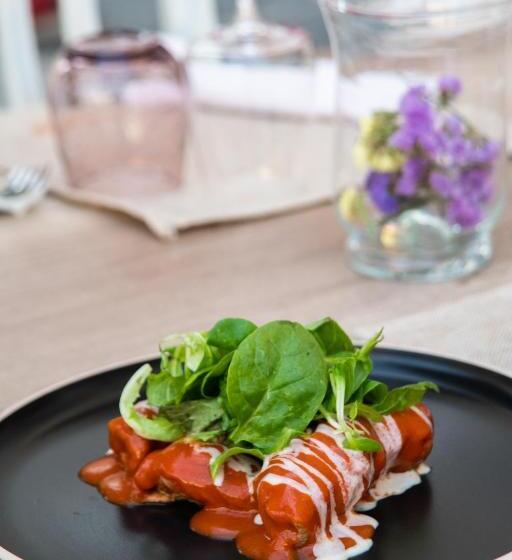 ペンション La Maison Rosa Stella