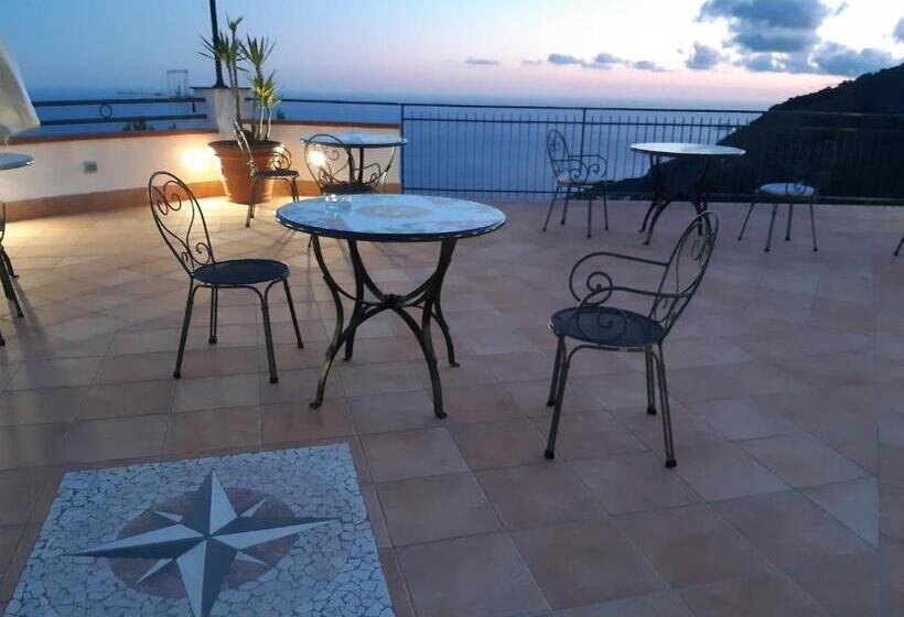 بنسيون Le Marelle