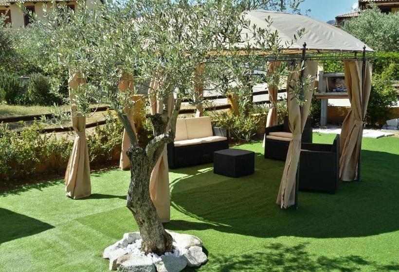 פנסיון Meravisola Costa Rei