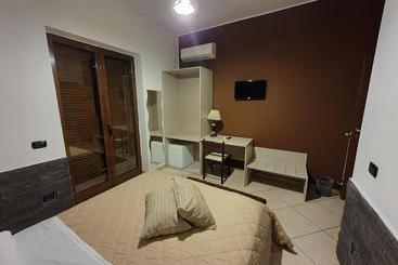 پانسیون Villa Nancy Rooms Cimitile Nola
