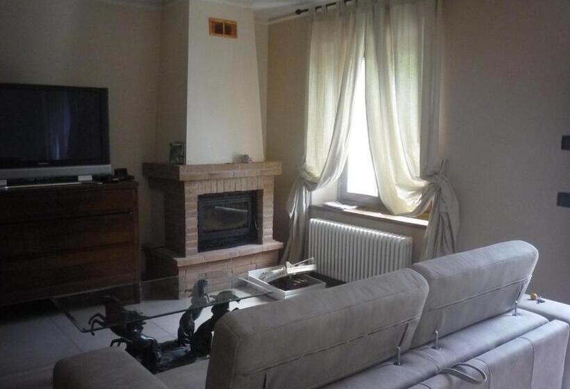 ユースホステル Mamma Teresa