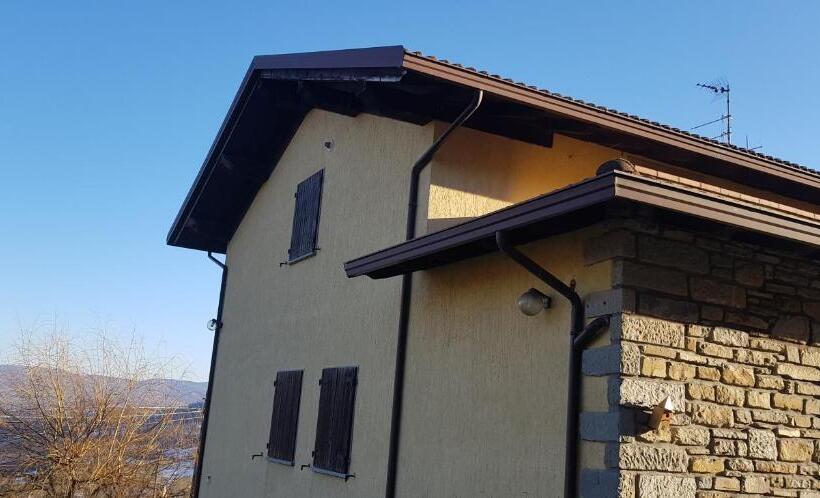 ユースホステル Mamma Teresa