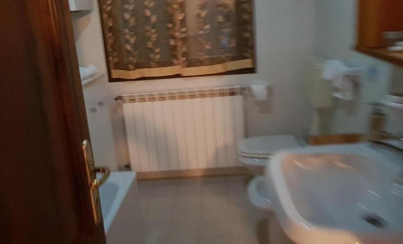 ユースホステル Mamma Teresa