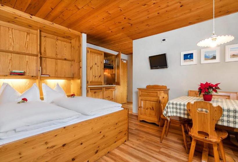 Apartments Antares