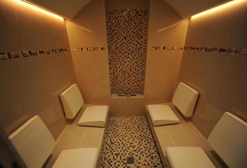 Apartments Restaurant Rusctlea