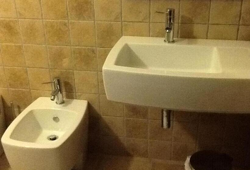 فندق Agriturismo Aqua Viva