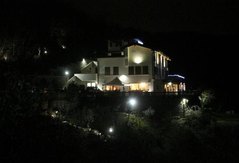 בית מלון כפרי Agriturismo Casa Adea