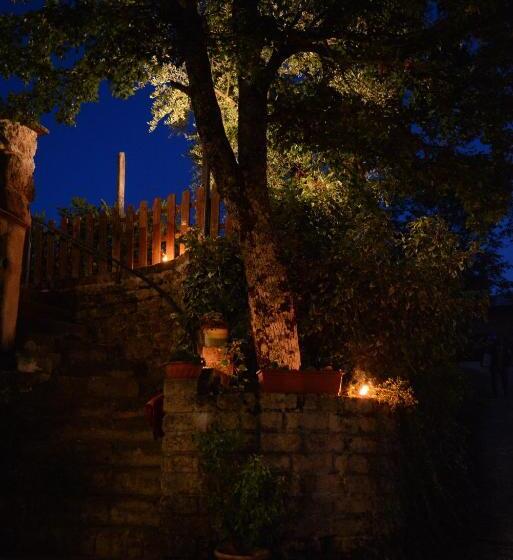 ホテル Agriturismo Colle Tocci