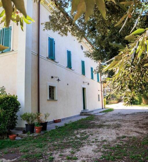 ホテル Agriturismo Colle Tocci