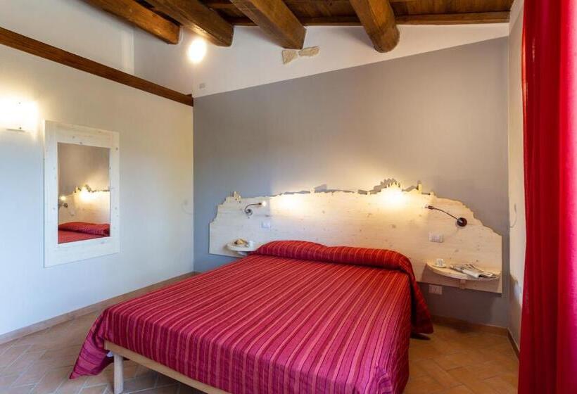 فندق Agriturismo Dei Casali