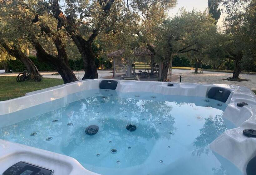 ホテル Agriturismo Il Bagolaro