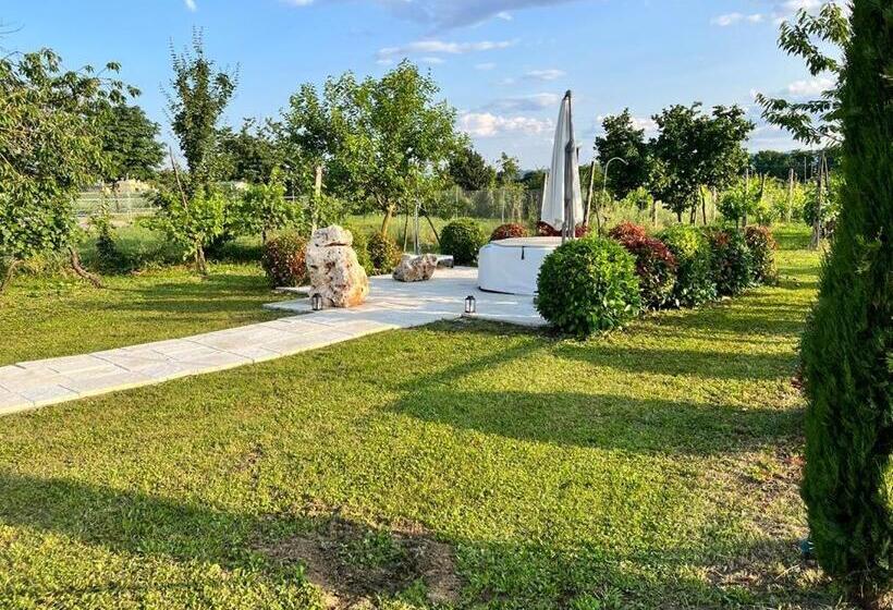 Отель Agriturismo Il Giardino