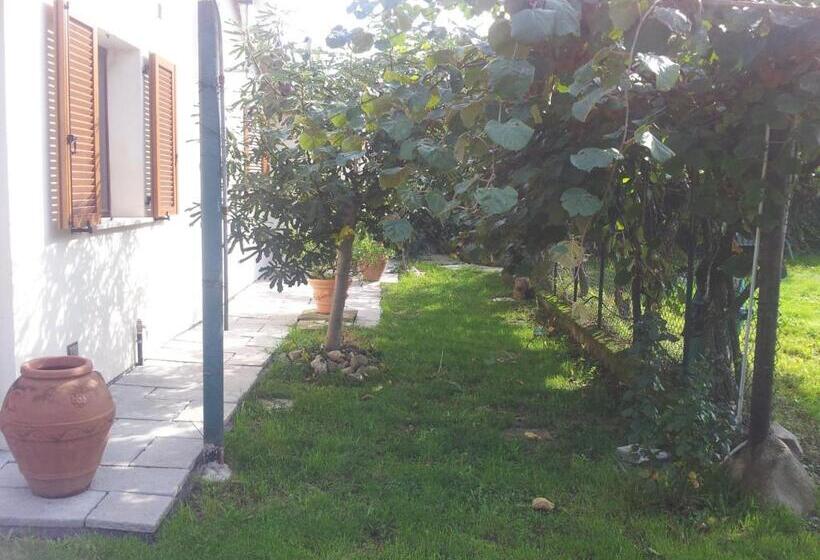 Отель Agriturismo Il Giardino