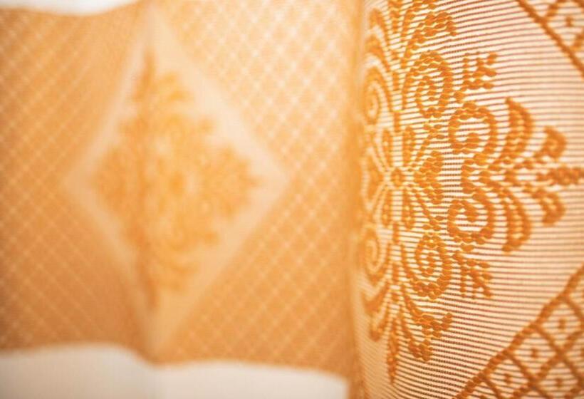 ホテル Agriturismo La Genziana