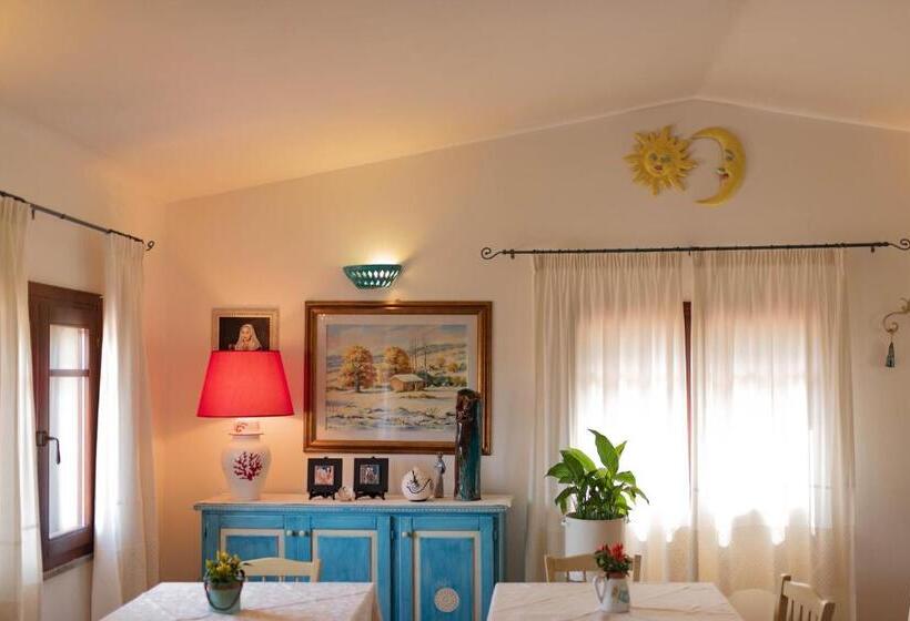 ホテル Agriturismo La Genziana