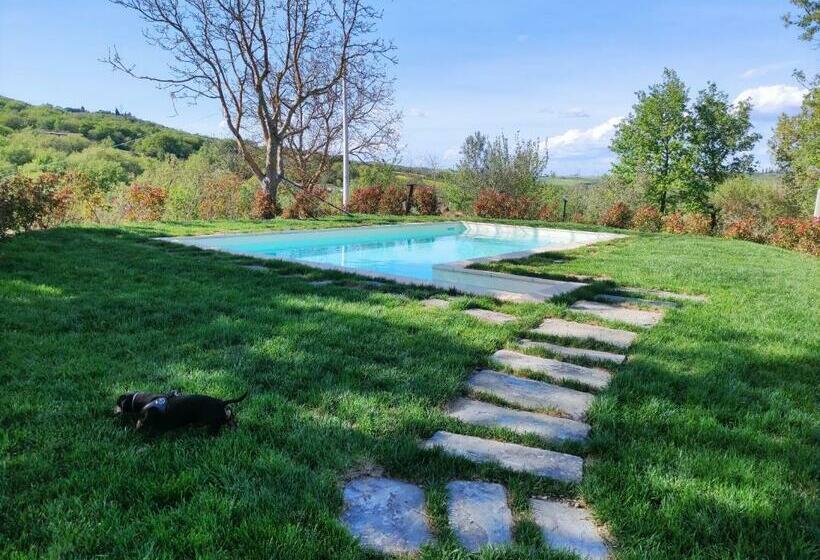 בית מלון כפרי Agriturismo La Poderina