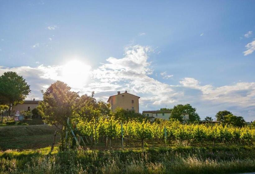 בית מלון כפרי Agriturismo La Poderina