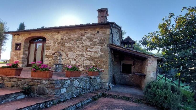 호텔 Agriturismo La Scarpaia