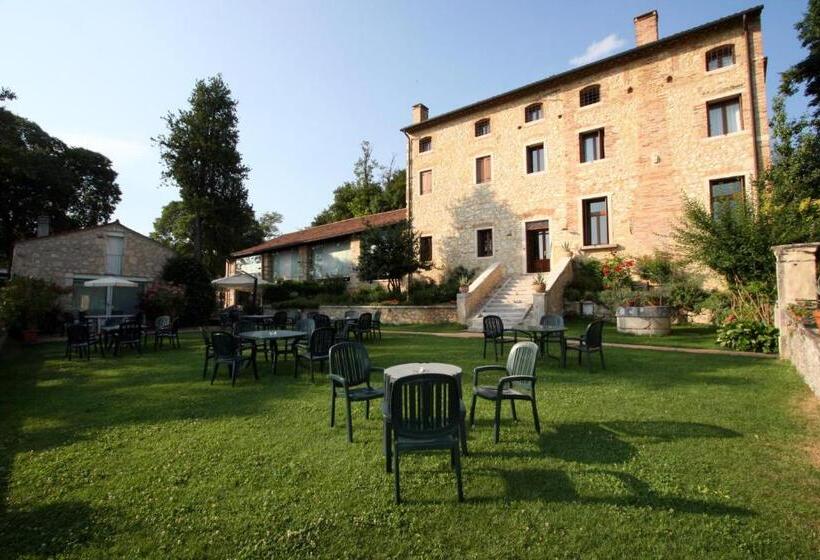 בית מלון כפרי Agriturismo Le Vescovane