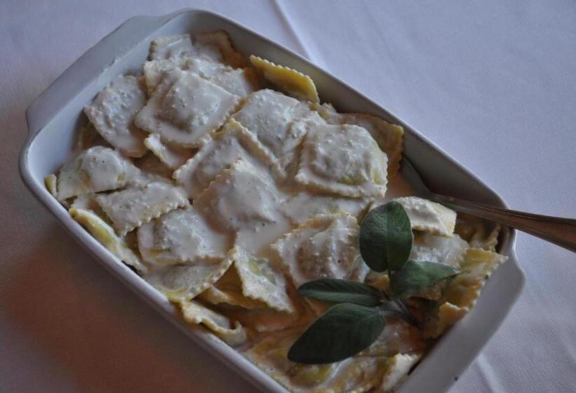 هتل Agriturismo Manetti