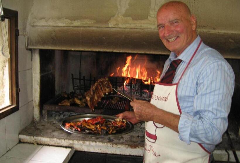 هتل Agriturismo Manetti