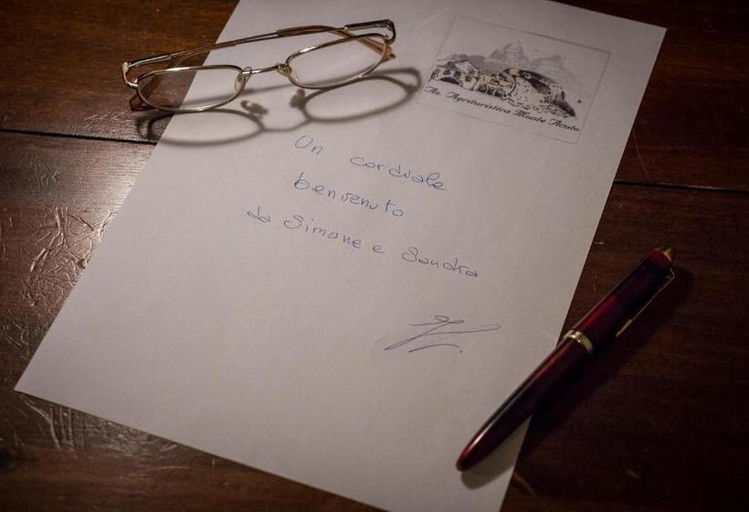 Отель Agriturismo Monte Acuto