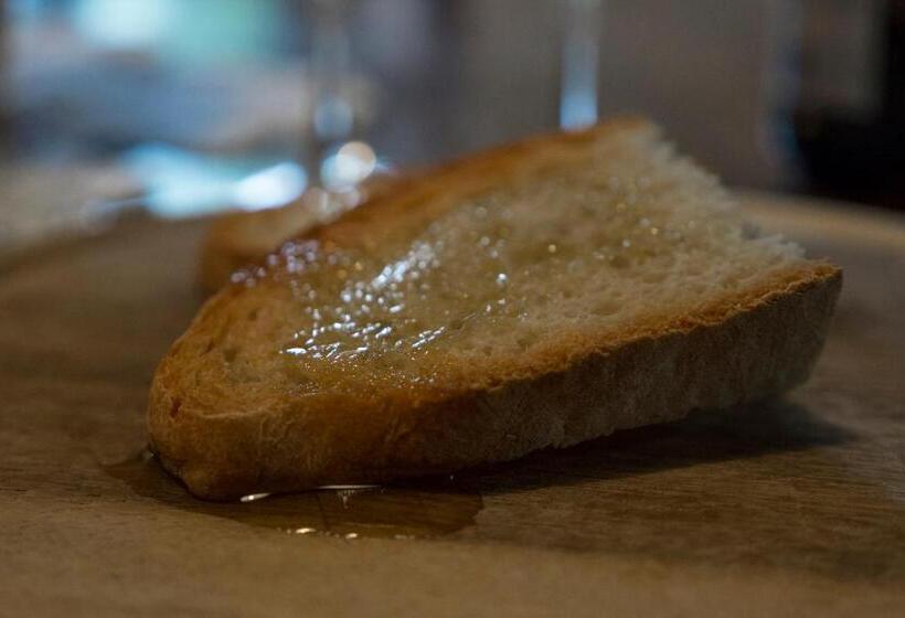 Отель Agriturismo Monte Acuto