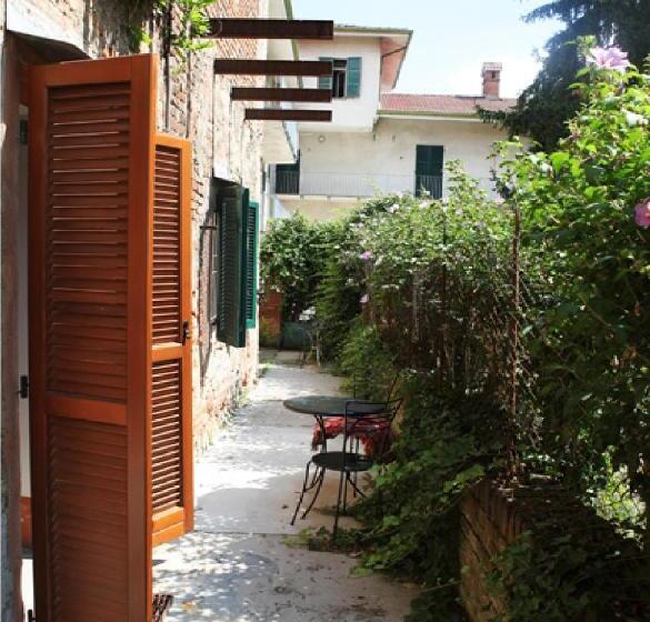 Отель Agriturismo Olivazzi