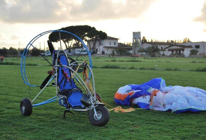 هتل Agriturismo Torre Cristina