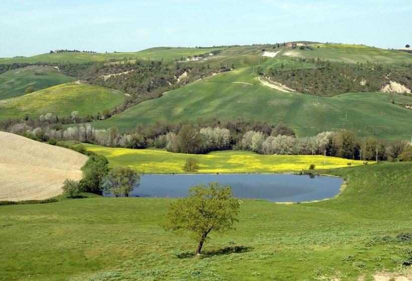בית מלון כפרי Agriturismo Vergelle