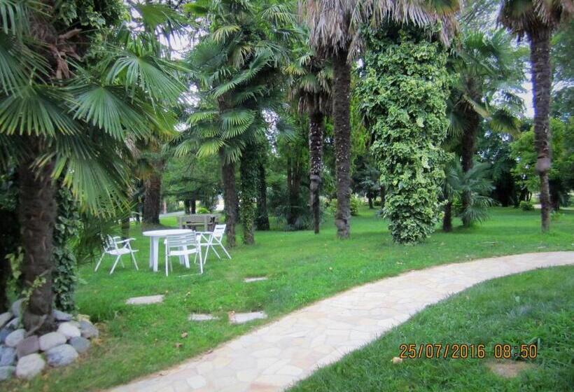 בית מלון כפרי Agriturismob&b Loggia Degli Artisti