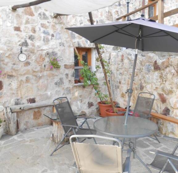 فندق Azienda Agrituristica Risveglio Naturale