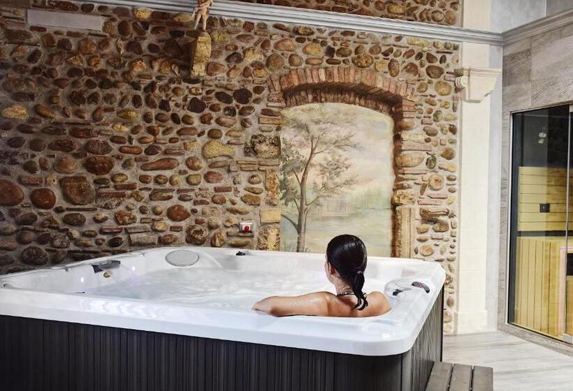 Отель Corte Attilea