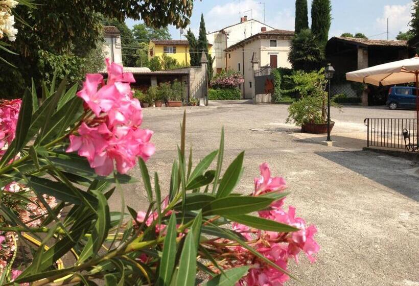 ホテル Corte Attilea