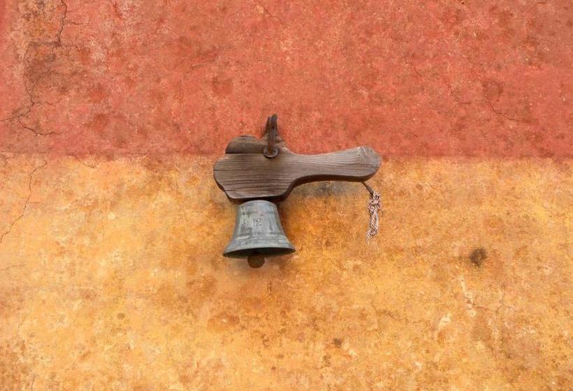 בית מלון כפרי Fattoria Di Camporomano