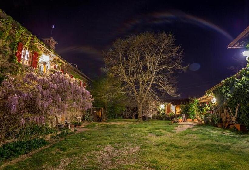 هتل Fattoria Montalbano