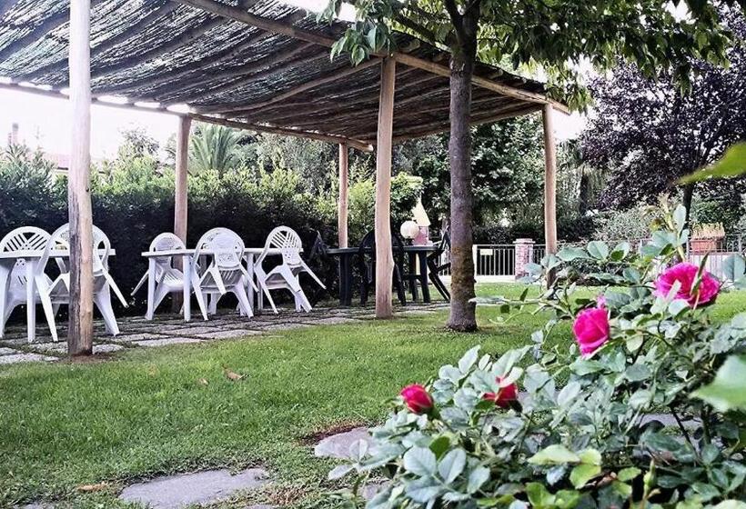 فندق La Cantina Del Podere Dei Boni