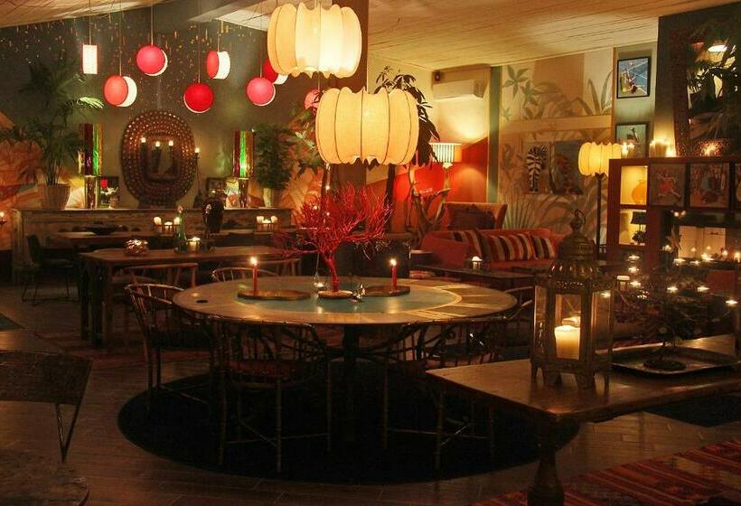 هتل La Striscia Wine Resort