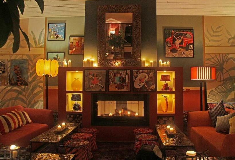 هتل La Striscia Wine Resort