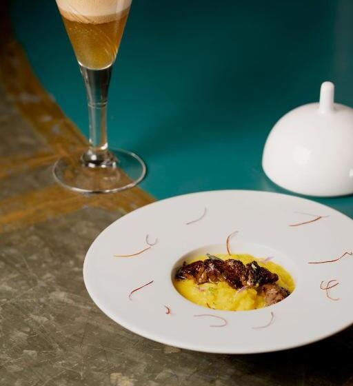 هتل La Striscia Wine Resort