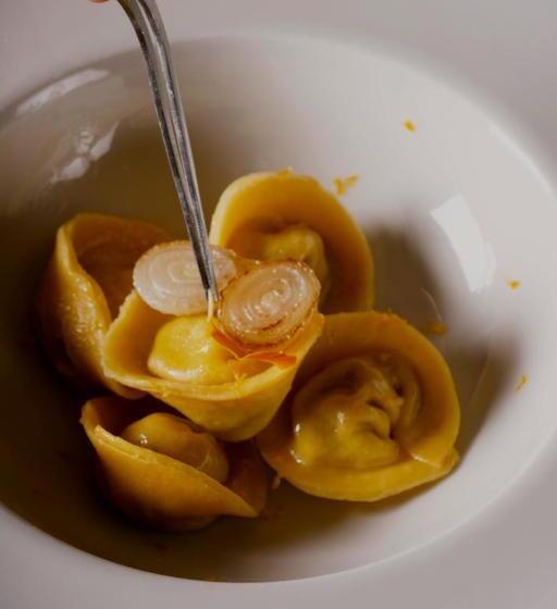 هتل La Striscia Wine Resort