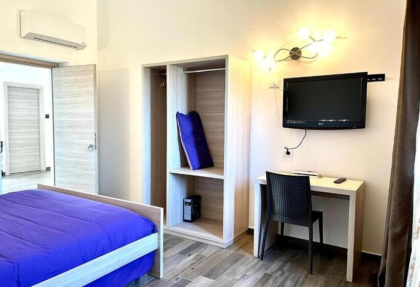 Отель Pescheto Tenuta Chimenti